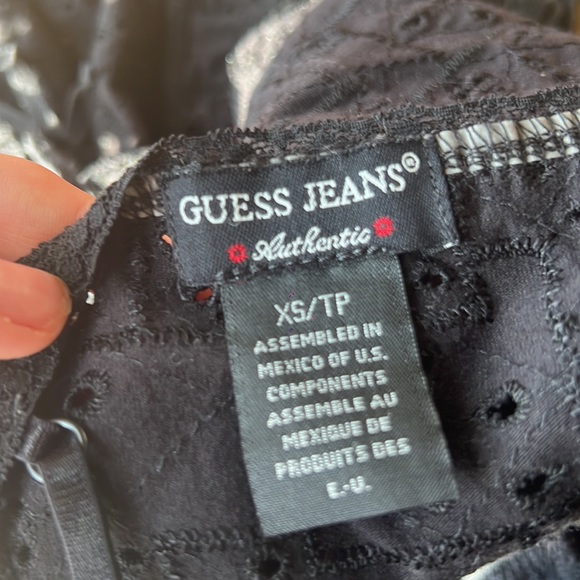 Guess authentic black lace top - Picture 5 of 5